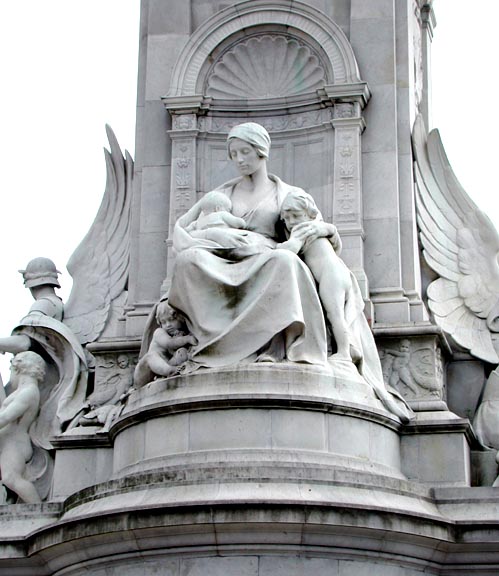 The Victoria Memorial_photo by George P Landow
